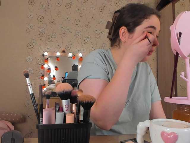 Alicenextdoor live cam on BongaCams
