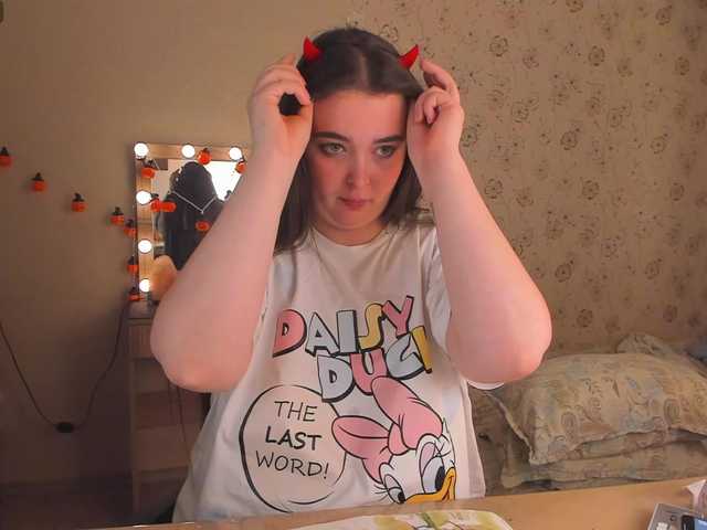 Alicenextdoor live cam on BongaCams