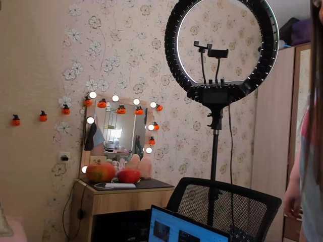Alicenextdoor live cam on BongaCams