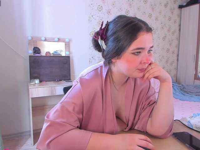 Alicenextdoor live cam on BongaCams