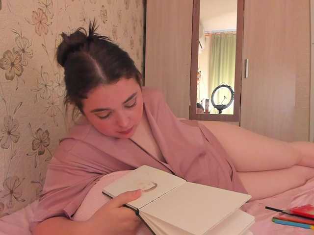 Alicenextdoor Live Cam pe BongaCams