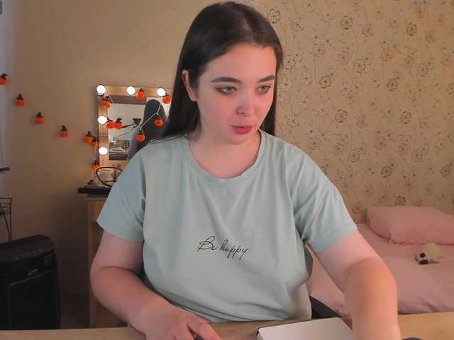 Alicenextdoor live cam on BongaCams