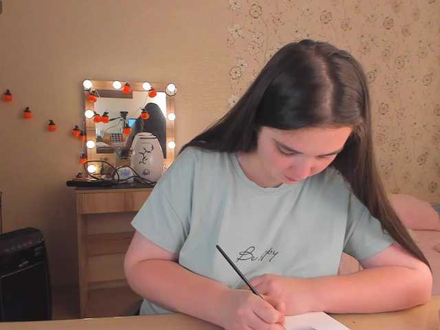 Alicenextdoor live cam on BongaCams