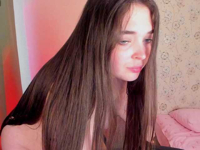 Alicenextdoor's BongaCams show and profile