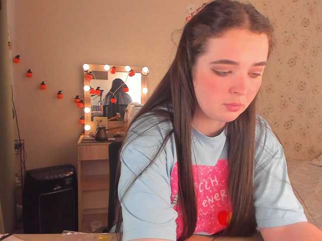 Alicenextdoor live cam on BongaCams