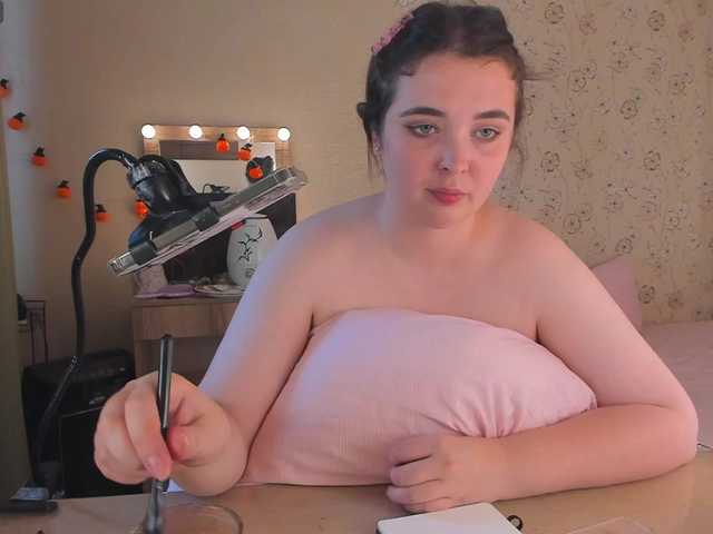 Alicenextdoor live cam on BongaCams