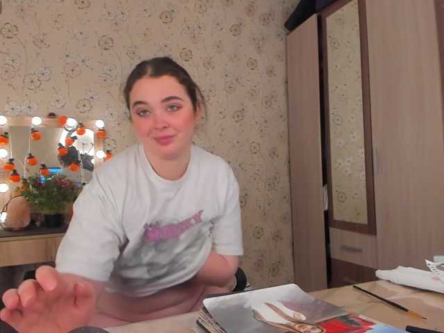 Alicenextdoor live cam on BongaCams