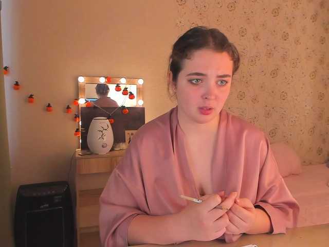 Alicenextdoor live cam on BongaCams