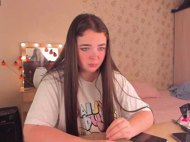Alicenextdoor live cam on BongaCams