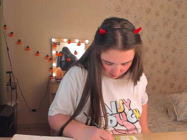 Alicenextdoor live cam on BongaCams
