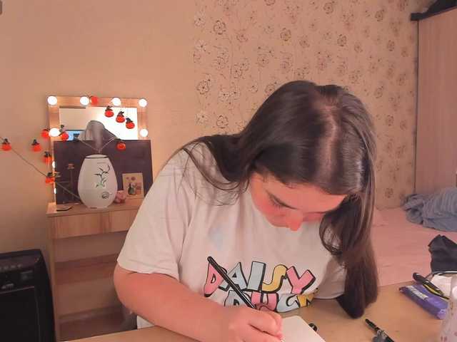Alicenextdoor live cam on BongaCams