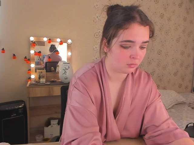 Alicenextdoor live cam on BongaCams