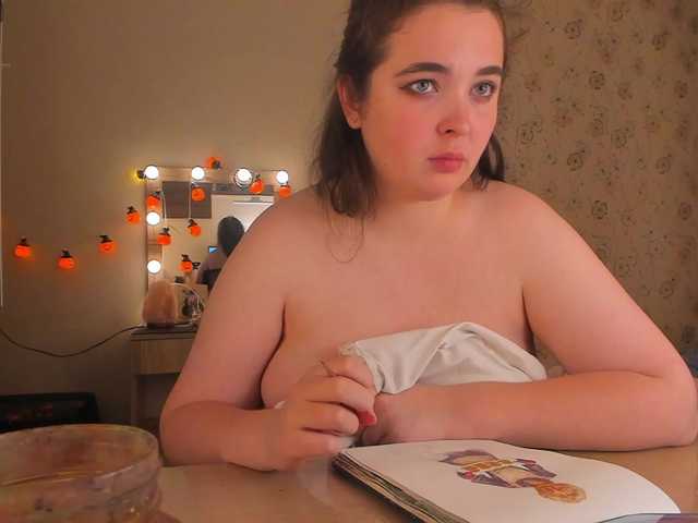 Alicenextdoor live cam on BongaCams