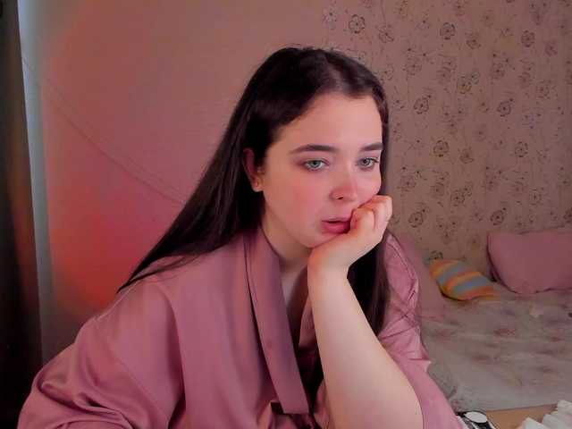 Alicenextdoor's BongaCams show and profile