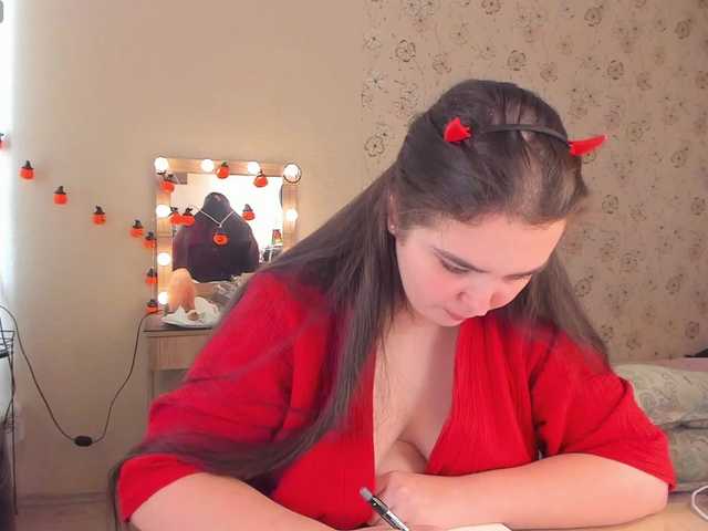 Alicenextdoor live cam on BongaCams