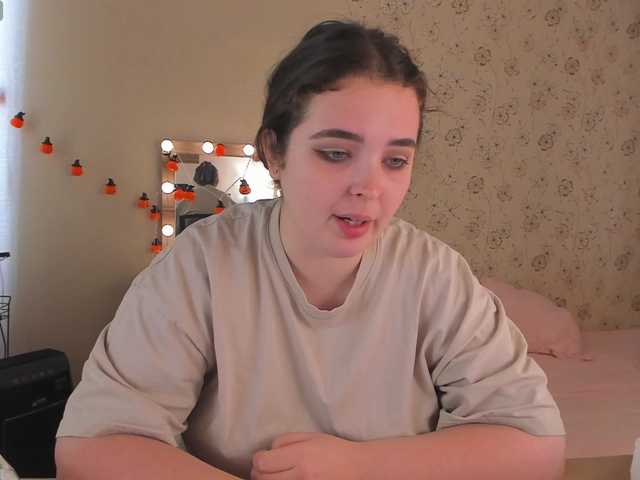 Alicenextdoor live cam on BongaCams