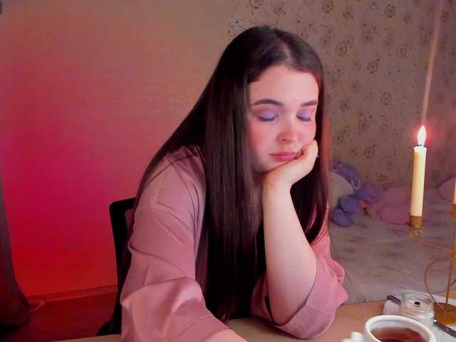 Alicenextdoor's BongaCams show and profile