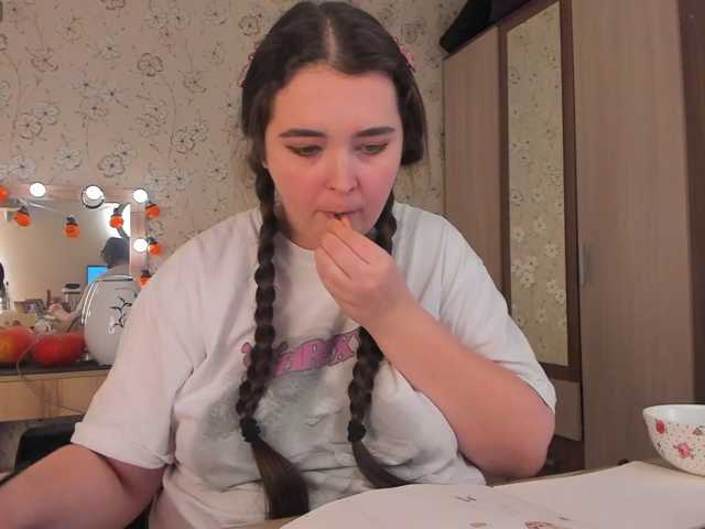 Alicenextdoor, en vivo ahora en BongaCams