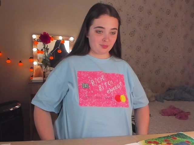 Alicenextdoor live cam on BongaCams