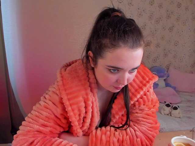 go to chat with Alicenextdoor