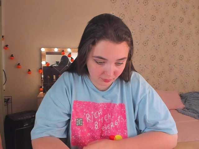 Alicenextdoor live cam on BongaCams