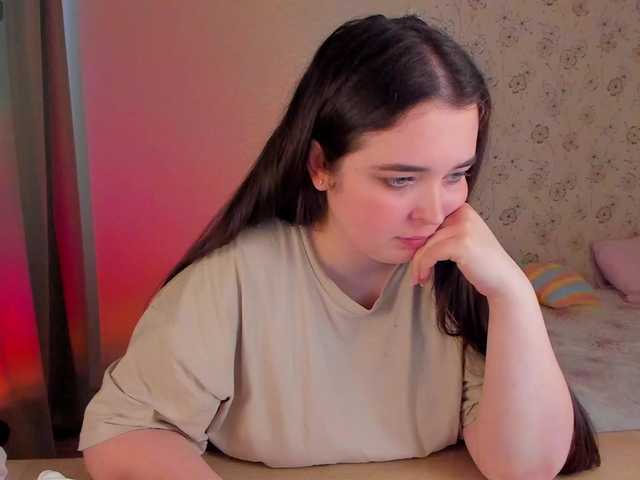 Alicenextdoor's BongaCams show and profile