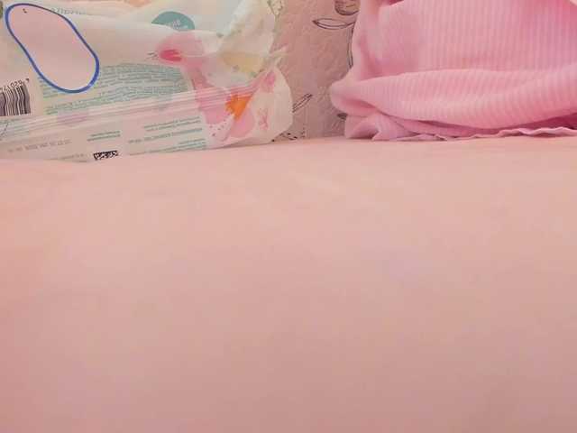 Alicenextdoor live cam on BongaCams