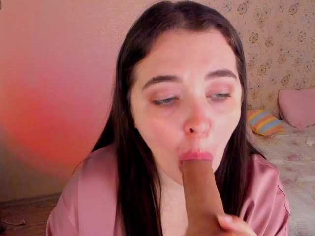 Alicenextdoor's BongaCams show and profile