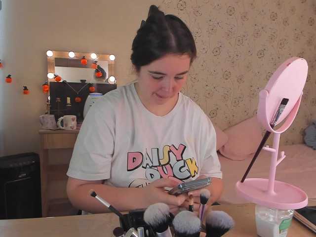 Alicenextdoor live cam on BongaCams