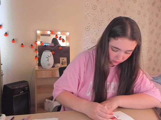 Alicenextdoor live cam on BongaCams