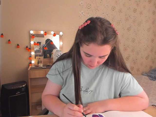 Alicenextdoor live cam on BongaCams
