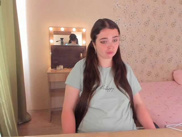 Alicenextdoor live cam on BongaCams