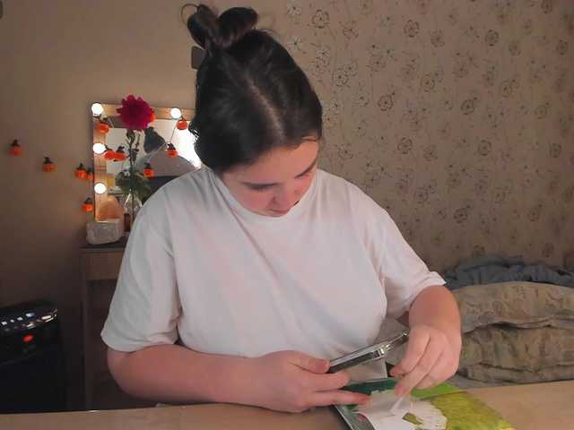 Alicenextdoor live cam on BongaCams