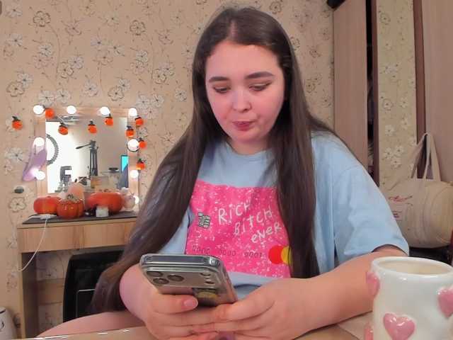 Alicenextdoor live cam on BongaCams