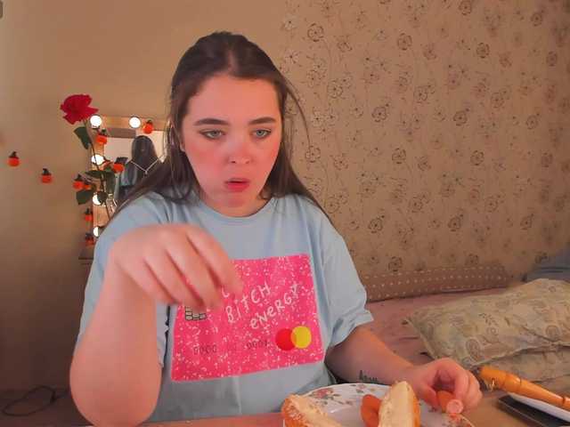 Alicenextdoor live cam on BongaCams