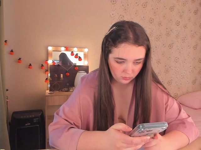 Alicenextdoor