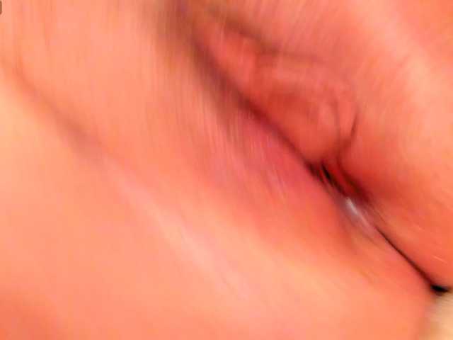 Alicenextdoor, en directo ahora en BongaCams