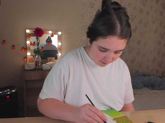 Alicenextdoor live cam on BongaCams