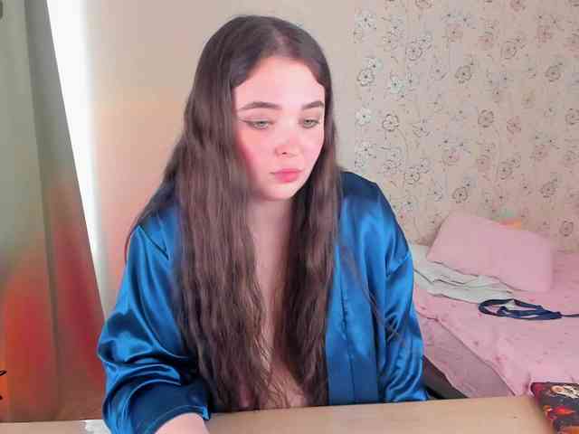 Alicenextdoor webcam