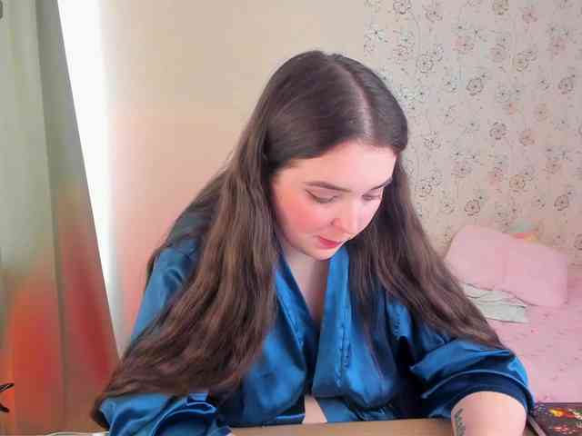 Alicenextdoor webcam