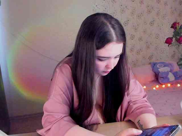 Alicenextdoor webcam