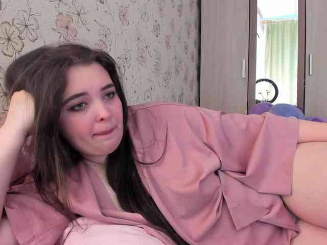 Alicenextdoor webcam