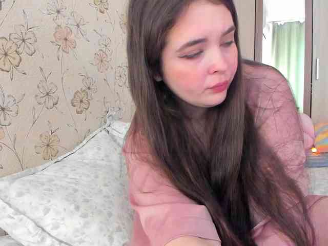 Alicenextdoor webcam