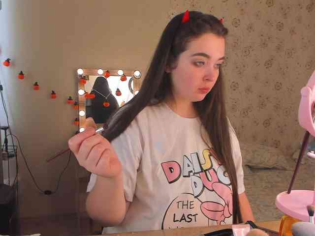 Alicenextdoor webcam