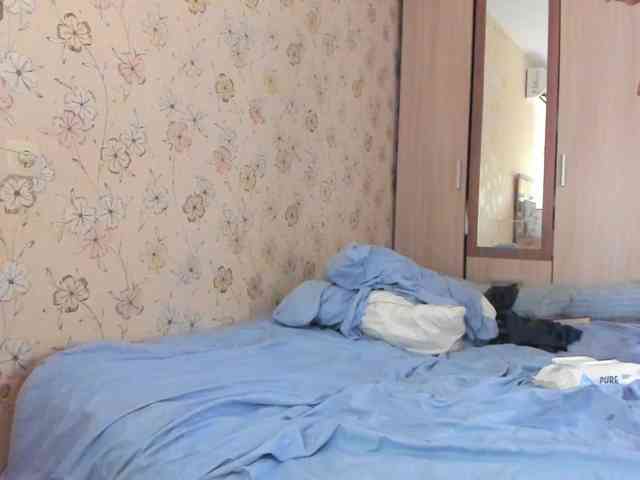 Alicenextdoor webcam