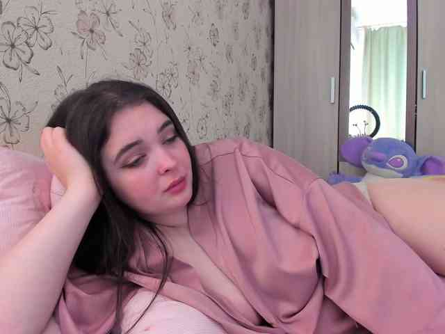 Alicenextdoor webcam