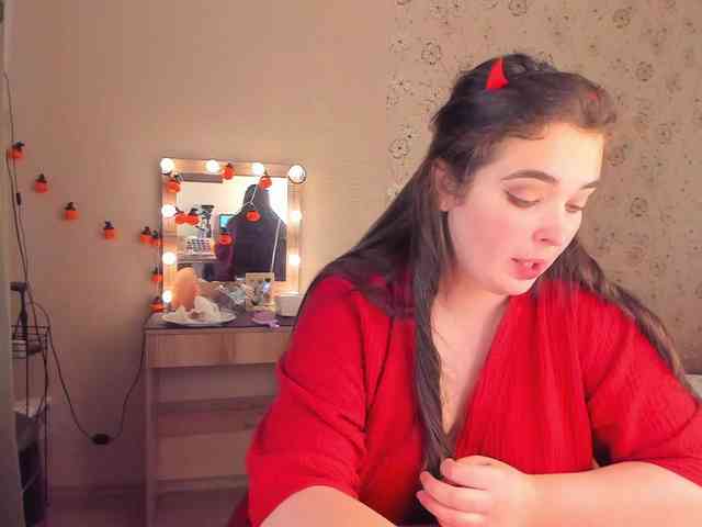 Alicenextdoor webcam