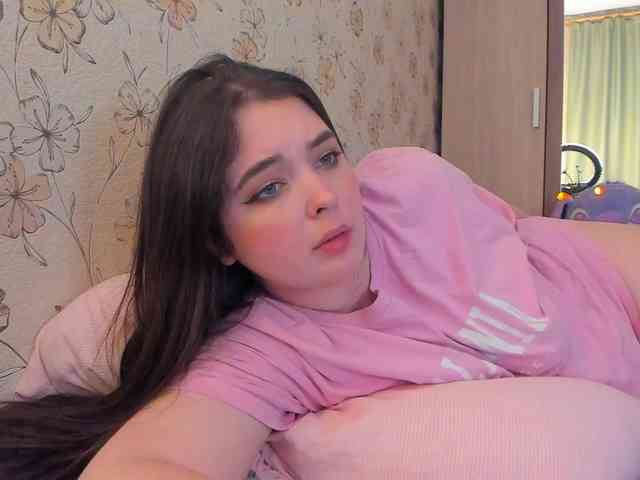 Alicenextdoor webcam