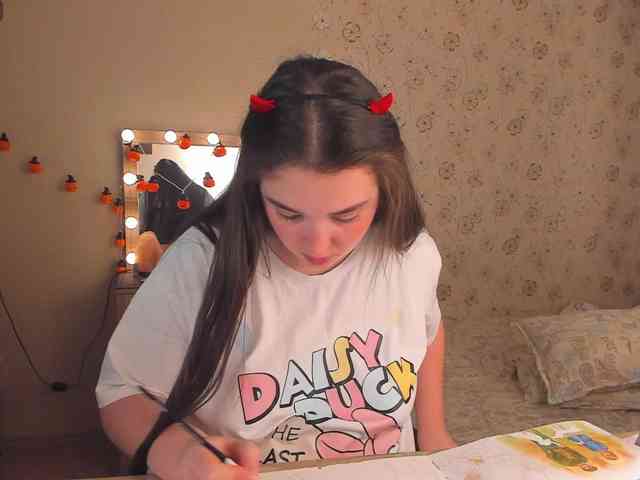 Alicenextdoor webcam