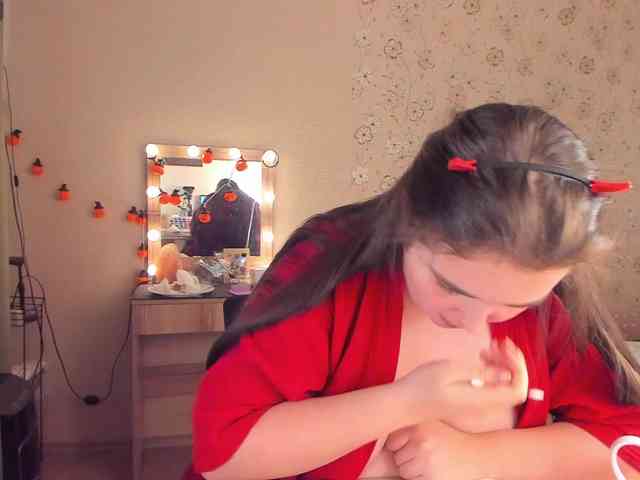 Alicenextdoor webcam